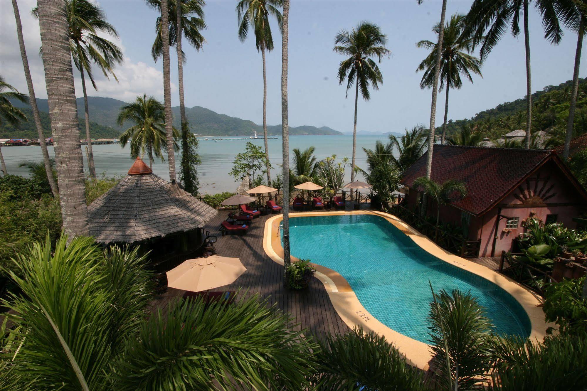 Nirvana Resort Koh Chang Bang Tao Beach Εξωτερικό φωτογραφία