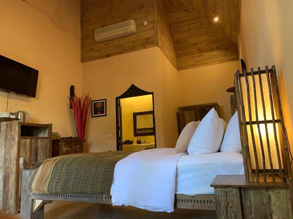 Nirvana Resort Koh Chang Bang Tao Beach Εξωτερικό φωτογραφία